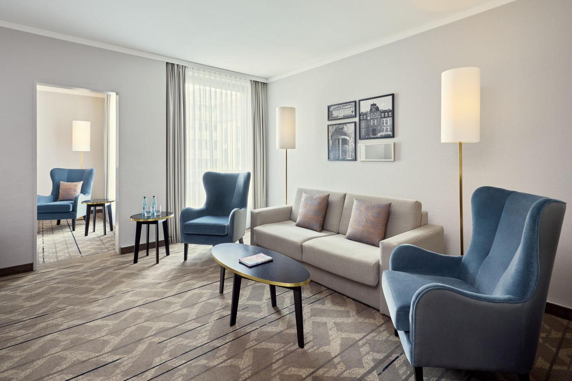 Sheraton Offenbach Hotel Экстерьер фото