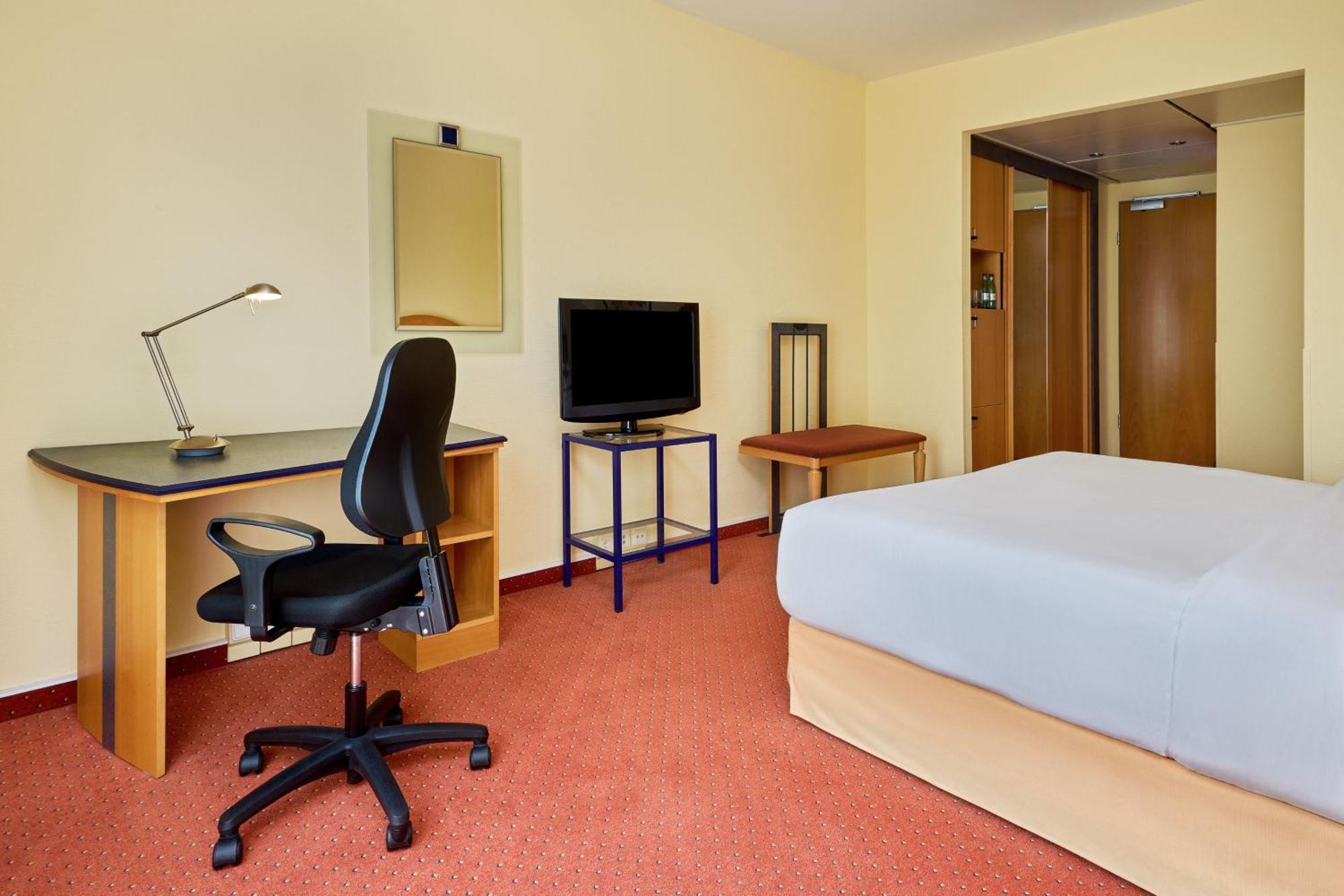 Sheraton Offenbach Hotel Экстерьер фото